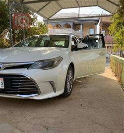 تويوتا أفالون